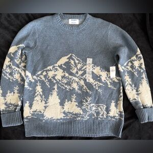 Old Navy Men's Blue and Cream Mountain Pattern Crewneck Sweater